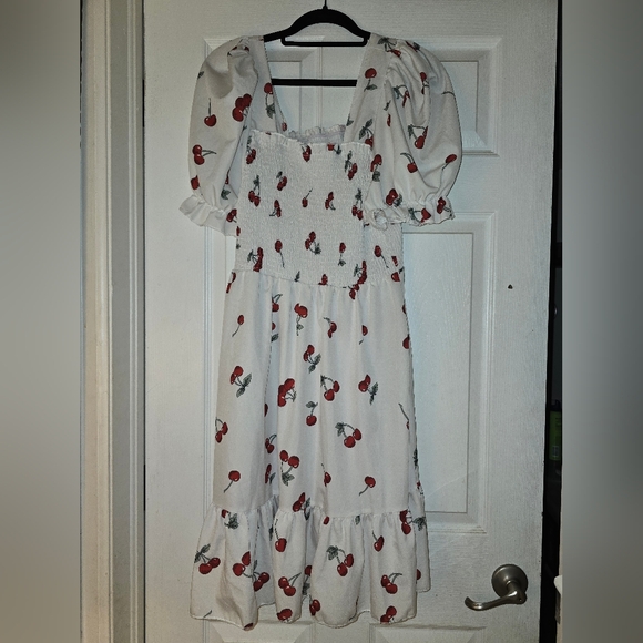 Cherry Print White Dress, No Label, Size 1X Plus? - Picture 1 of 6